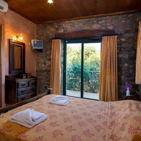 With Pool, Close To Elafonissi Famous Livadia (Crete)